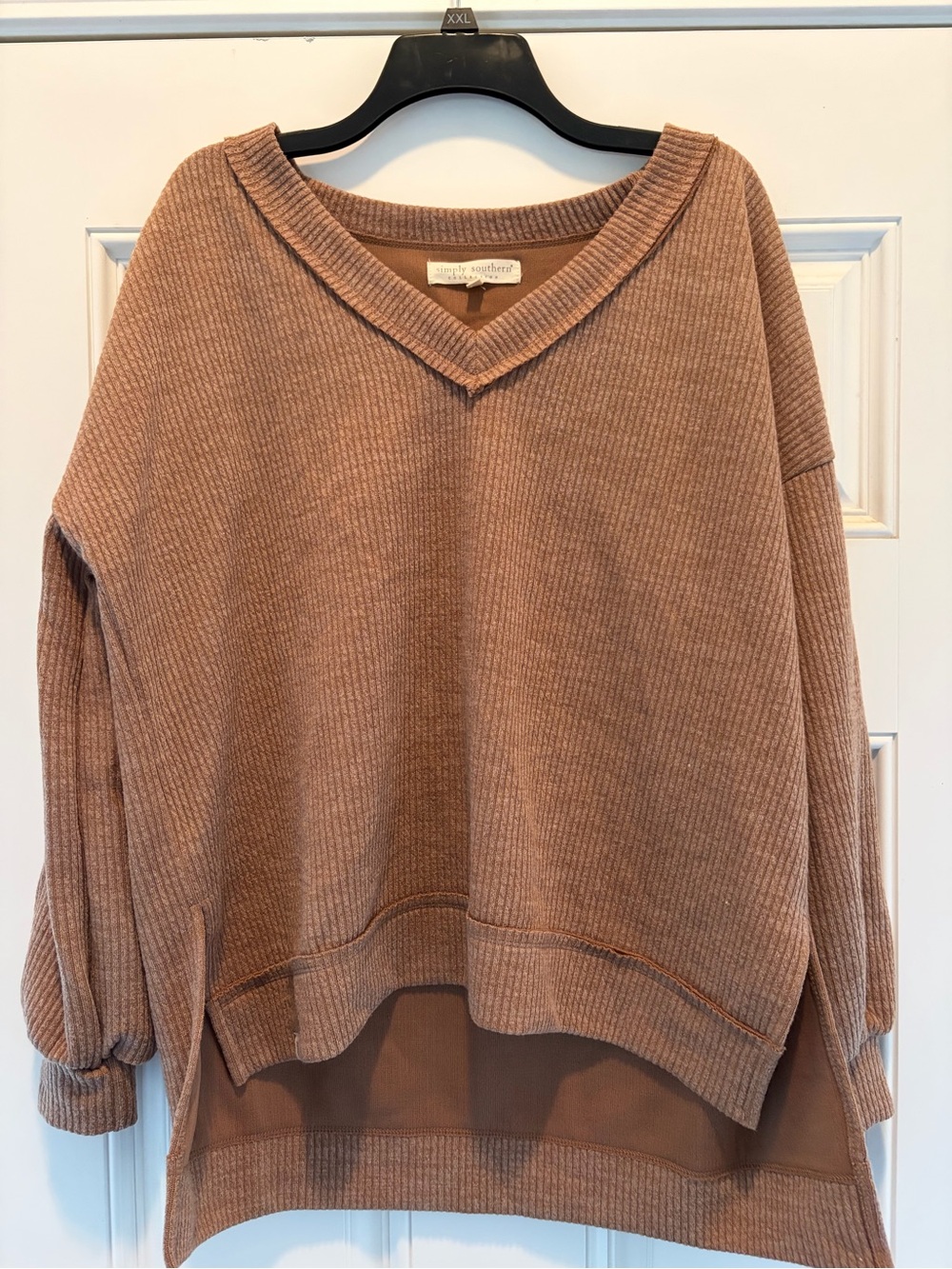 emory park Ribbed V-Neck Sweater - Mauve/Taupe